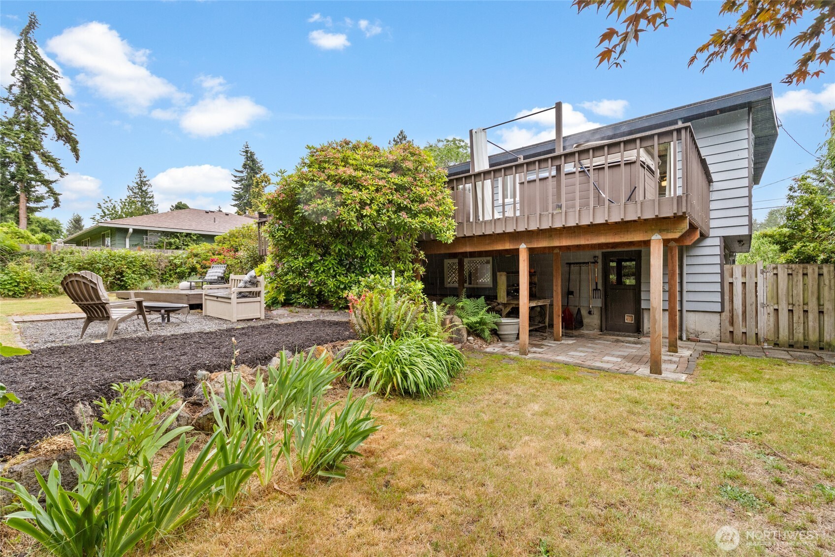 8707 Maple Lane Edmonds, WA 98026 - Photo 39 of 40