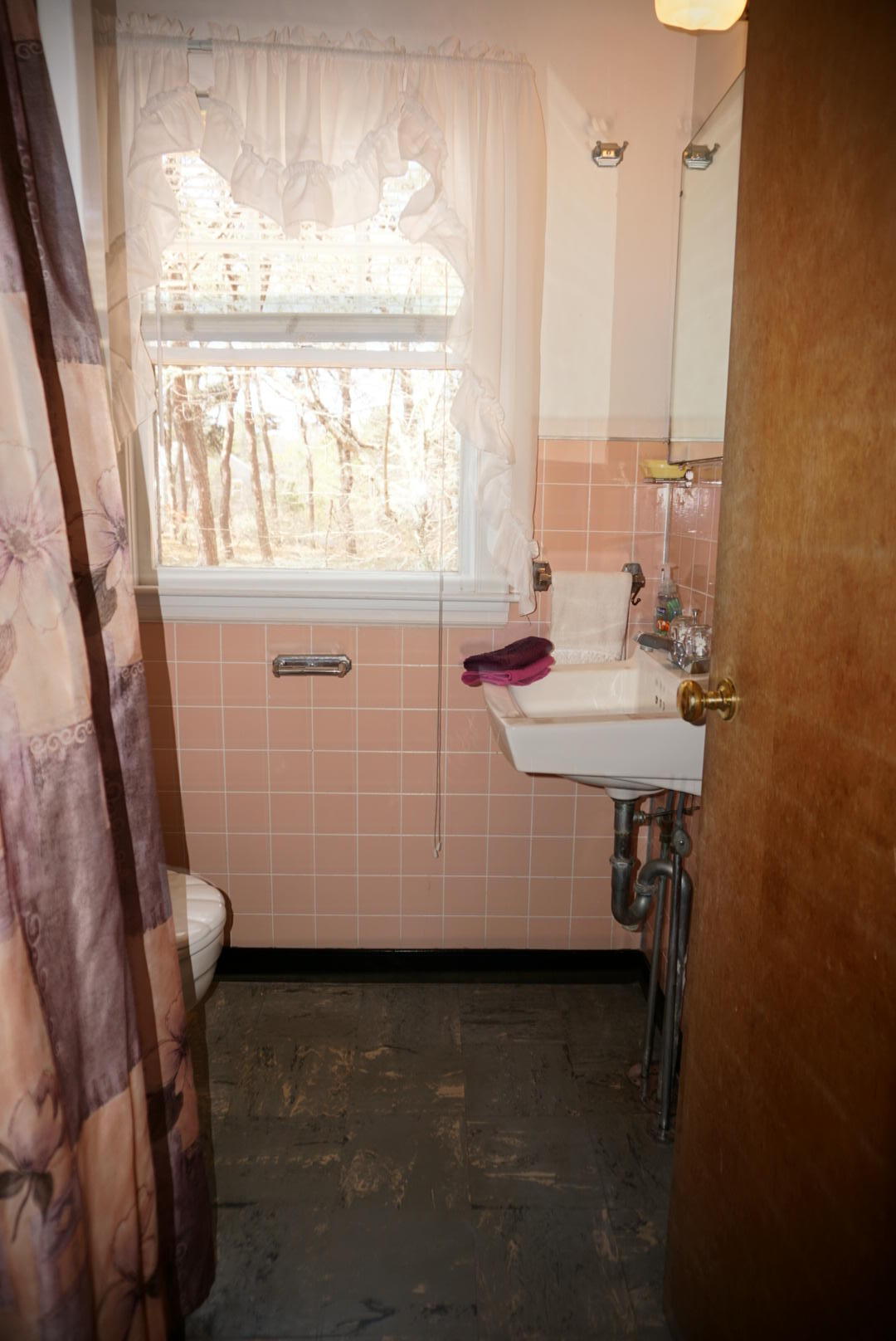 124 Castle Road, Unit 5 Truro, MA 02666 - Photo 14 of 22 a room with table and window