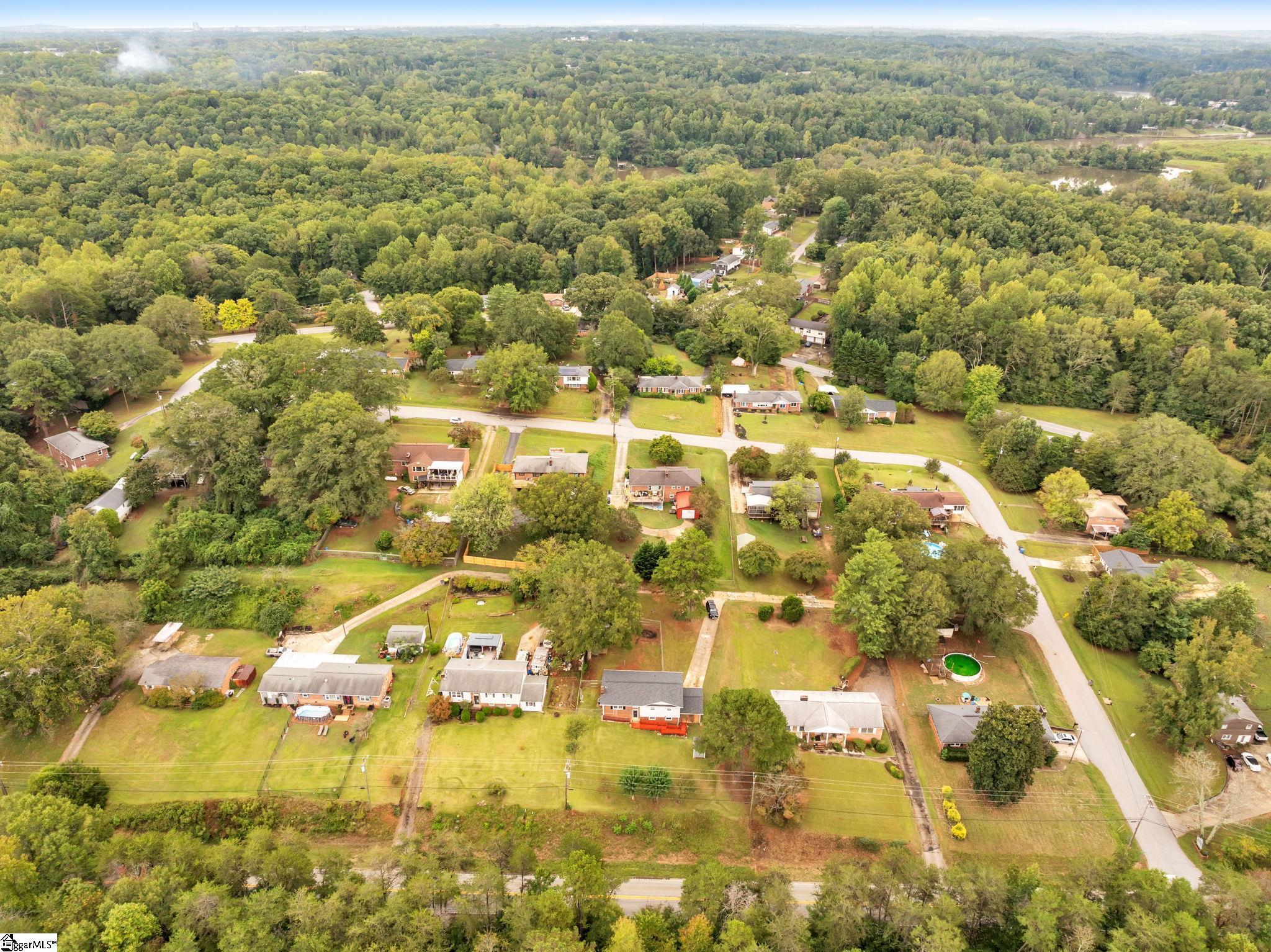 1127 Farrs Bridge Road Greenville, SC 29611 - Photo 26 of 26 Gallery Image 26