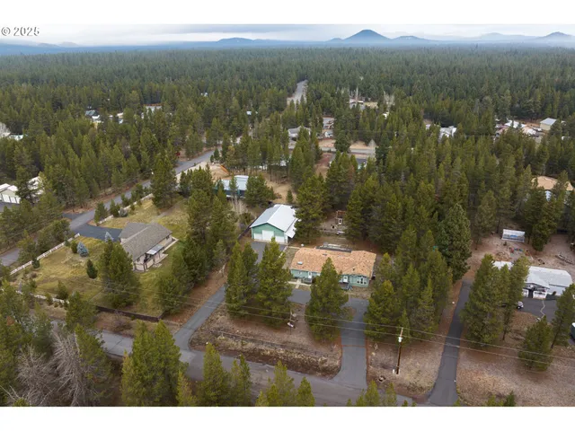 $475,000 | 15728 Eastwind Court, La Pine, OR 97739