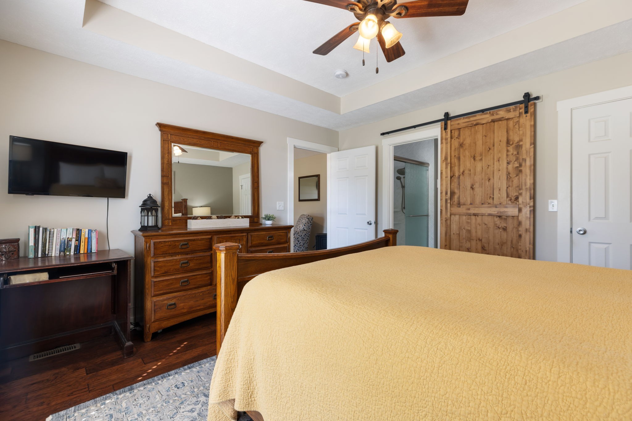 2118 Horton Way Lewisburg, TN 37091 - Photo 14 of 58 a bedroom with a bed and a flat screen tv