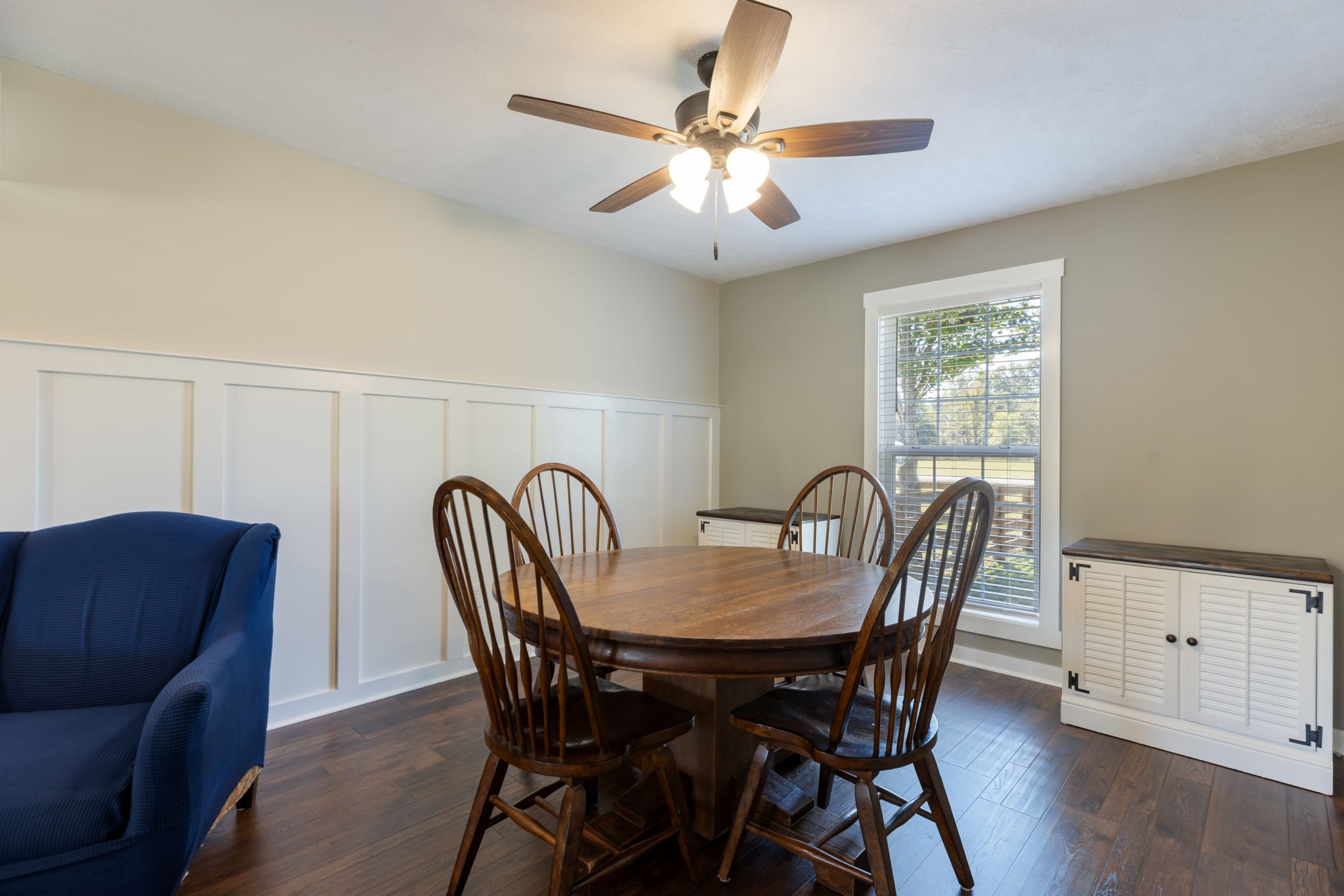 2118 Horton Way Lewisburg, TN 37091 - Photo 39 of 58 a dining room with furniture and chandelier