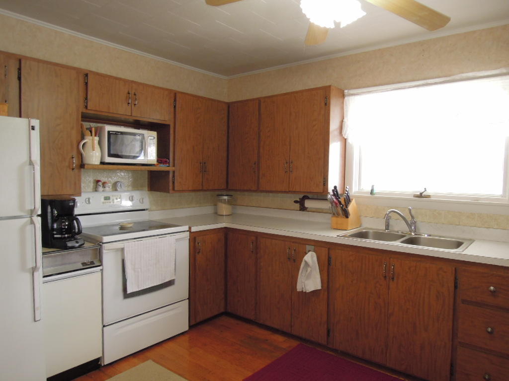 8 Pondview Street Limestone, ME 04750 - Photo 12 of 25 DSCN6308