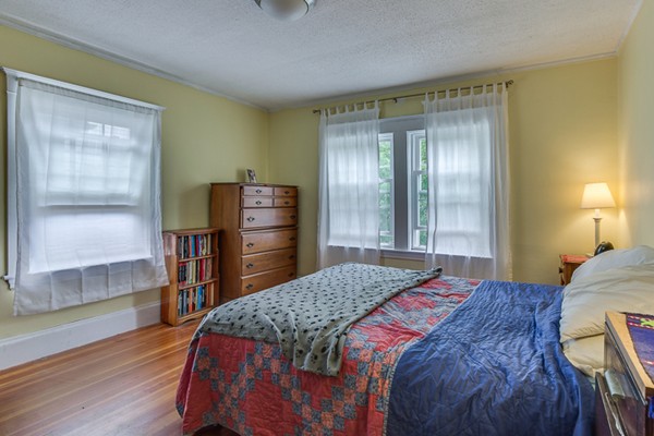 35 Stevens Road Melrose, MA 02176 - Photo 17 of 24 Gallery Image 17