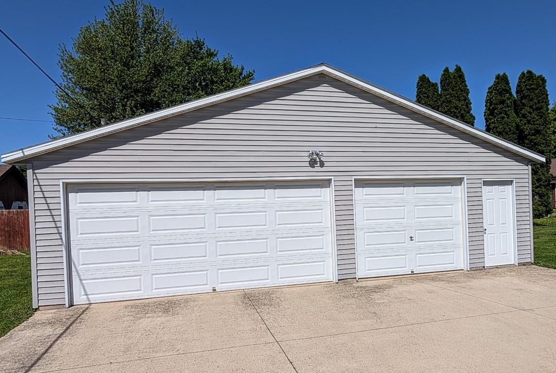 1415 North Bennett Street Appleton, WI 54914 - Photo 27 of 30