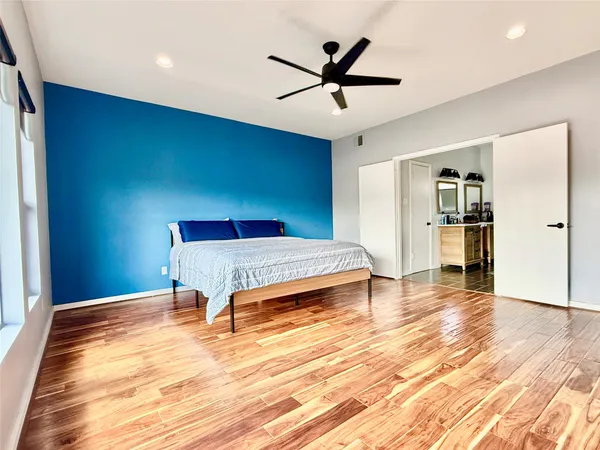 $3,200 | 608 West Drew Street, Unit B, Houston, TX 77006