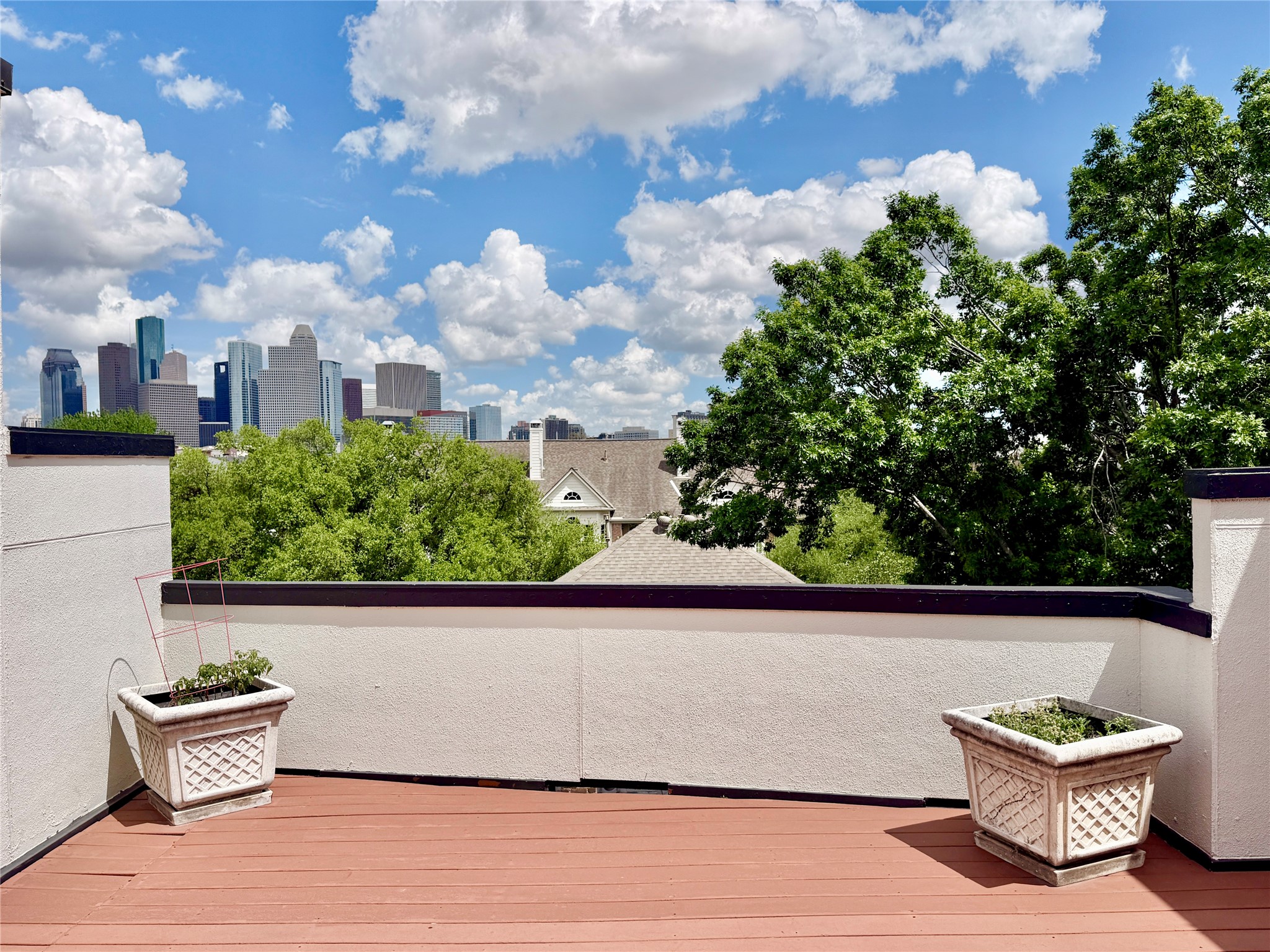 608 West Drew Street, Unit B Houston, TX 77006 - Photo 41 of 42 a view of a two chairs in the terrace