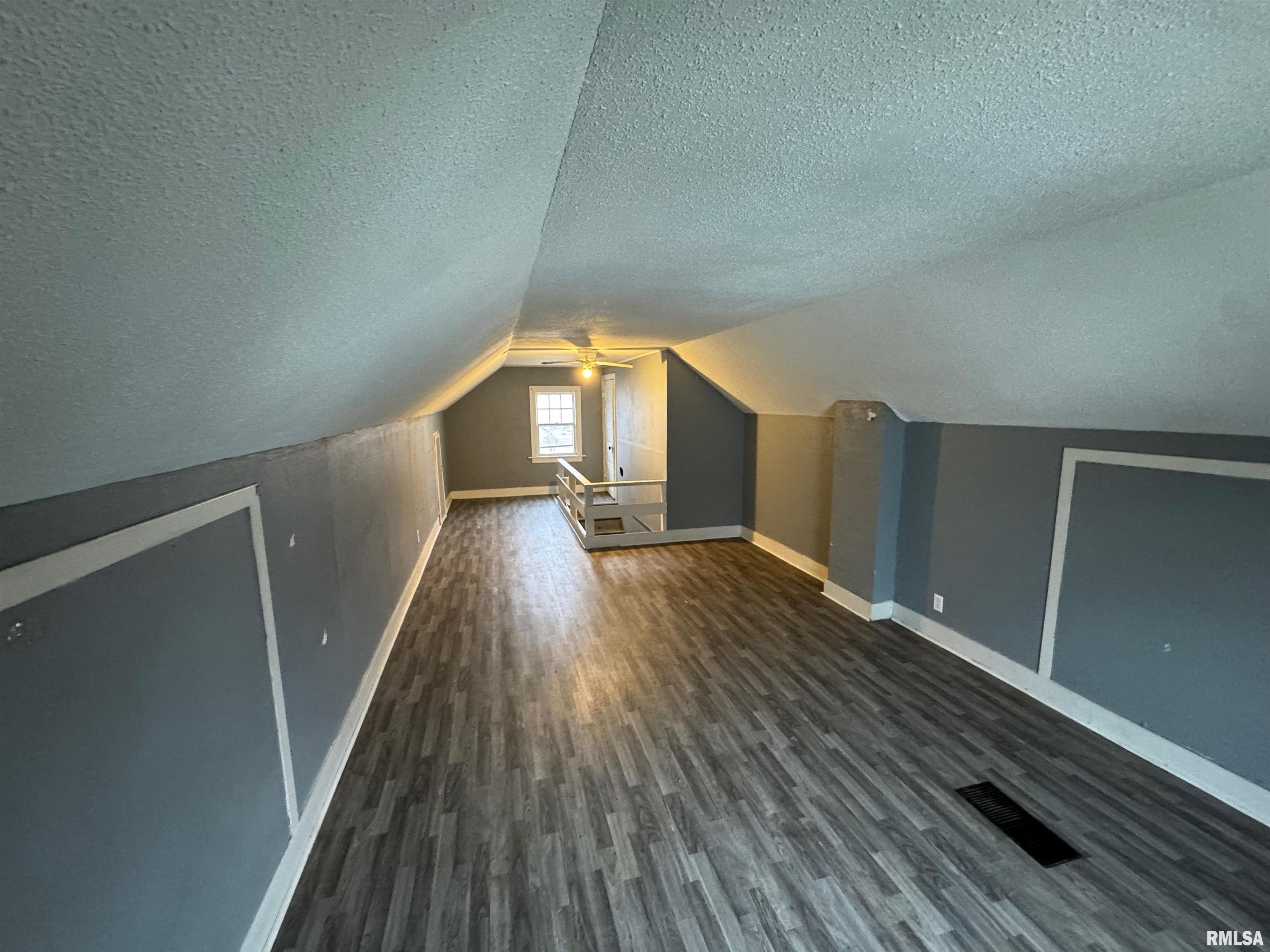 1904 West Proctor Street Peoria, IL 61605 - Photo 13 of 13