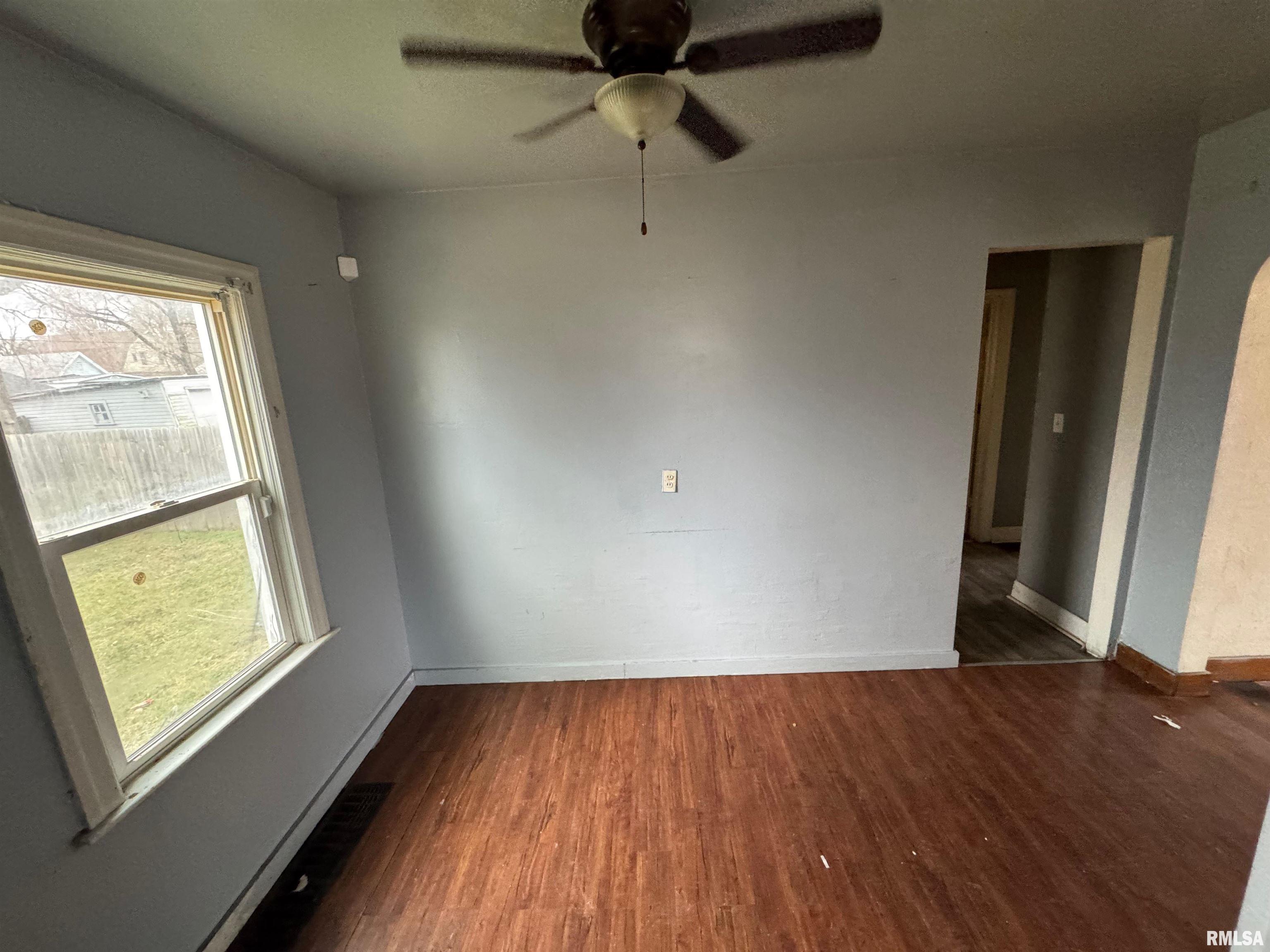 1904 West Proctor Street Peoria, IL 61605 - Photo 10 of 13