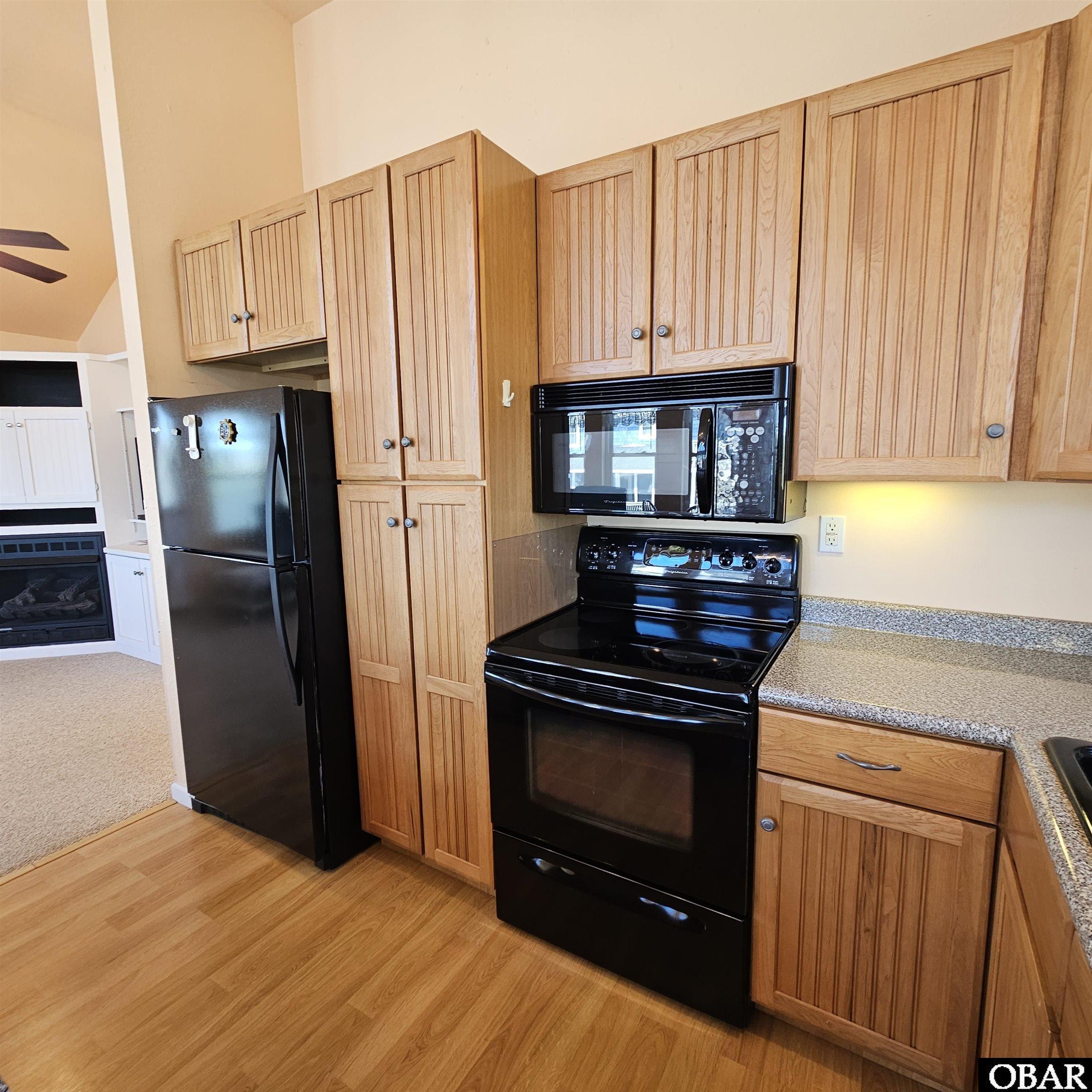 527 Swan Road Corolla, NC 27927 - Photo 12 of 50 Kitchen