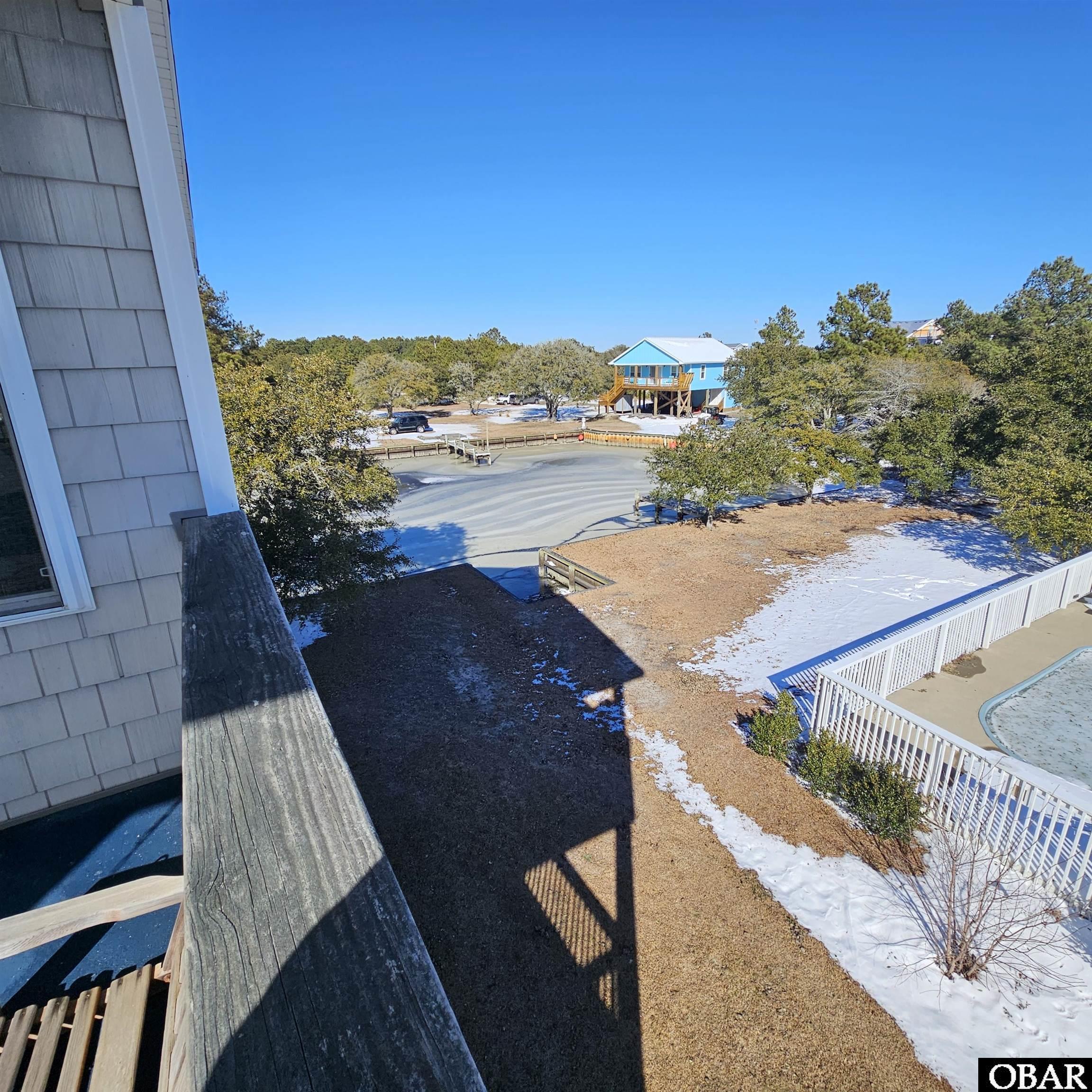 527 Swan Road Corolla, NC 27927 - Photo 17 of 50 upper level view