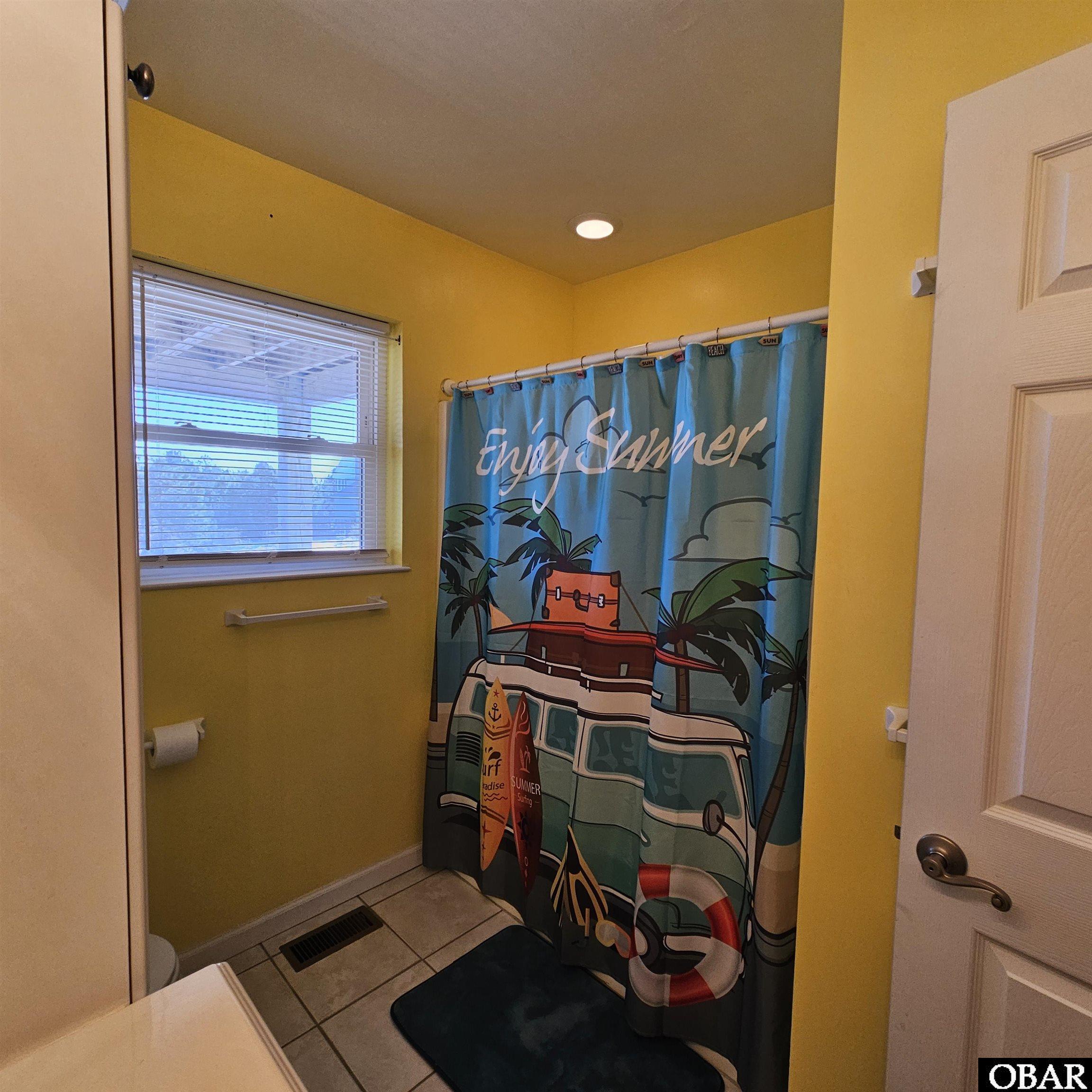 527 Swan Road Corolla, NC 27927 - Photo 31 of 50 level 2 full bath