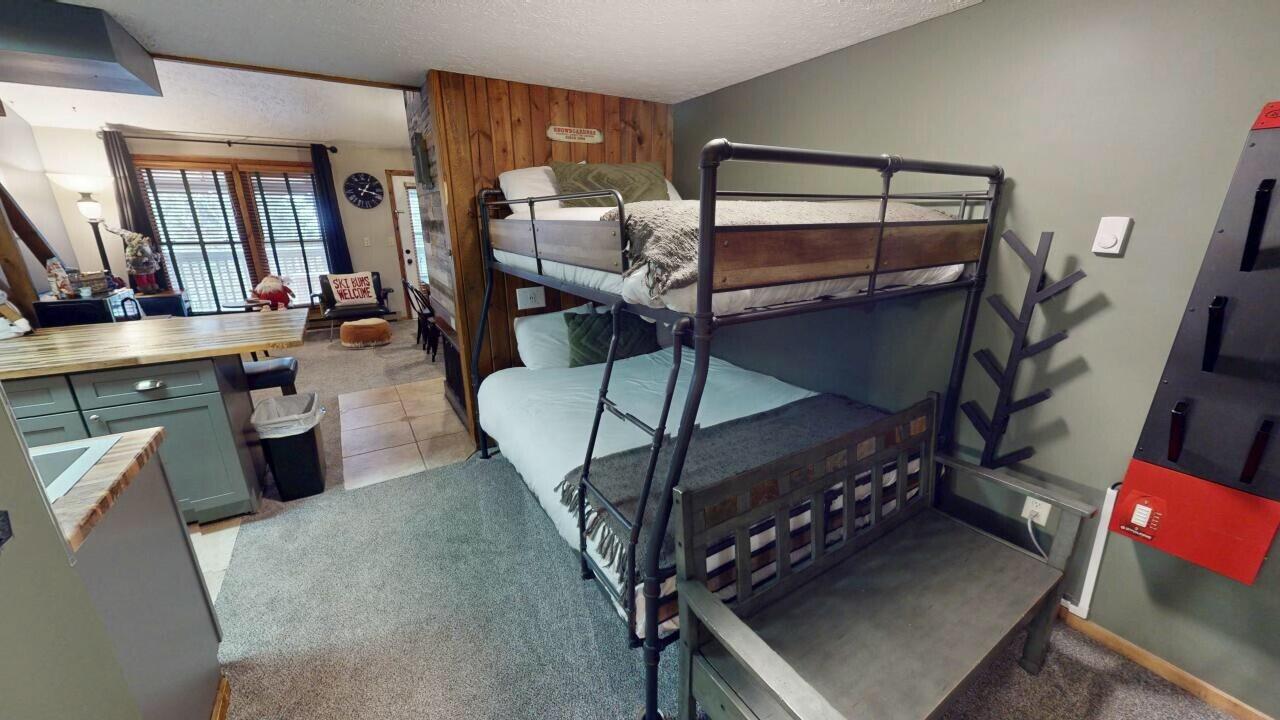71 Ridgewood Street Snowshoe, WV 26209 - Photo 12 of 21 Gallery Image 12