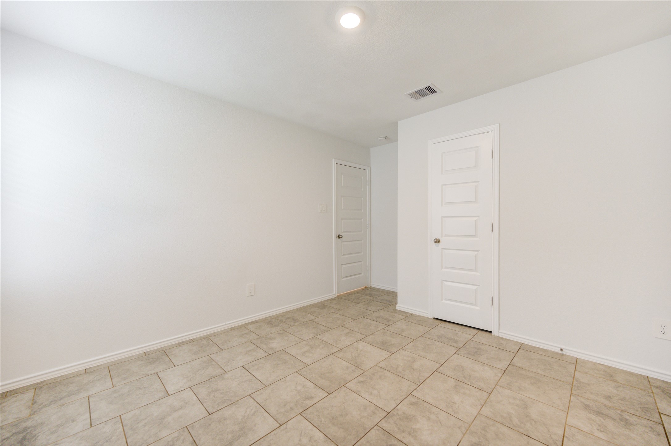 7547 Cattle Walker Court Rosharon, TX 77583 - Photo 17 of 27 Bedroom 2