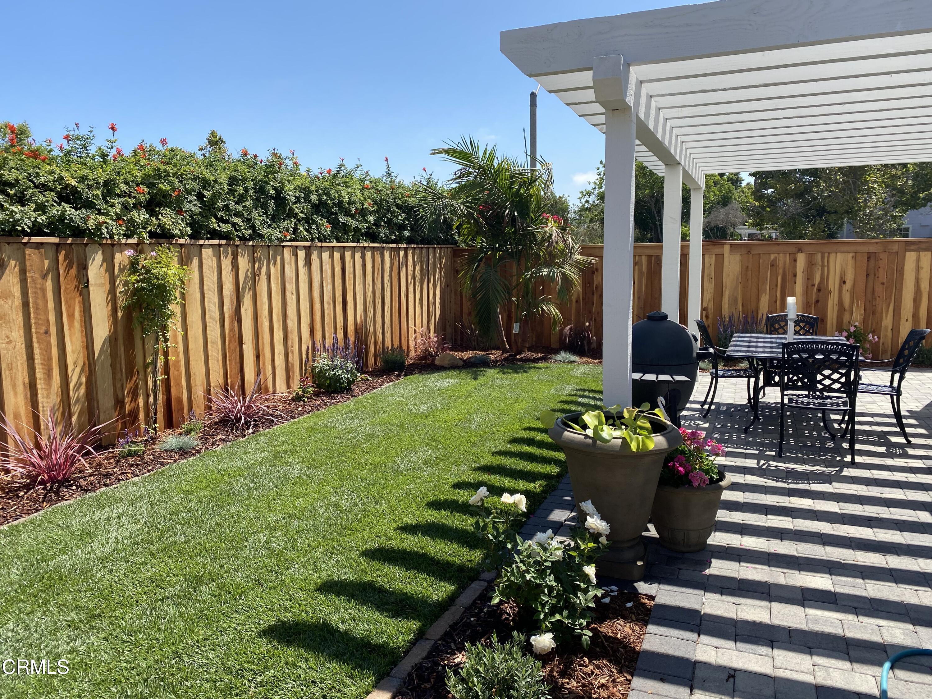 9908 Cheyenne Circle Ventura, CA 93004 - Photo 18 of 19 a garden view with a seating space