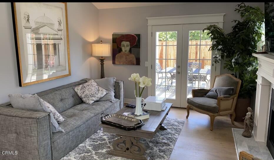 9908 Cheyenne Circle Ventura, CA 93004 - Photo 6 of 19 a living room with furniture rug and window