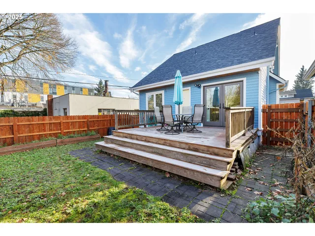 $650,000 | 2913 Northeast Killingsworth Street, Portland, OR 97211