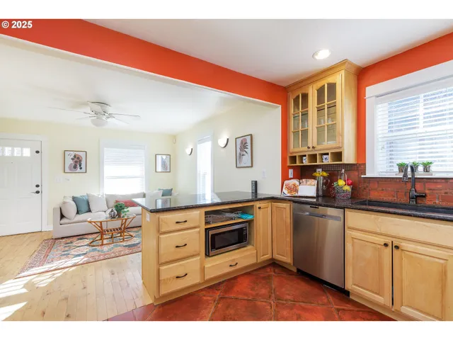 $650,000 | 2913 Northeast Killingsworth Street, Portland, OR 97211