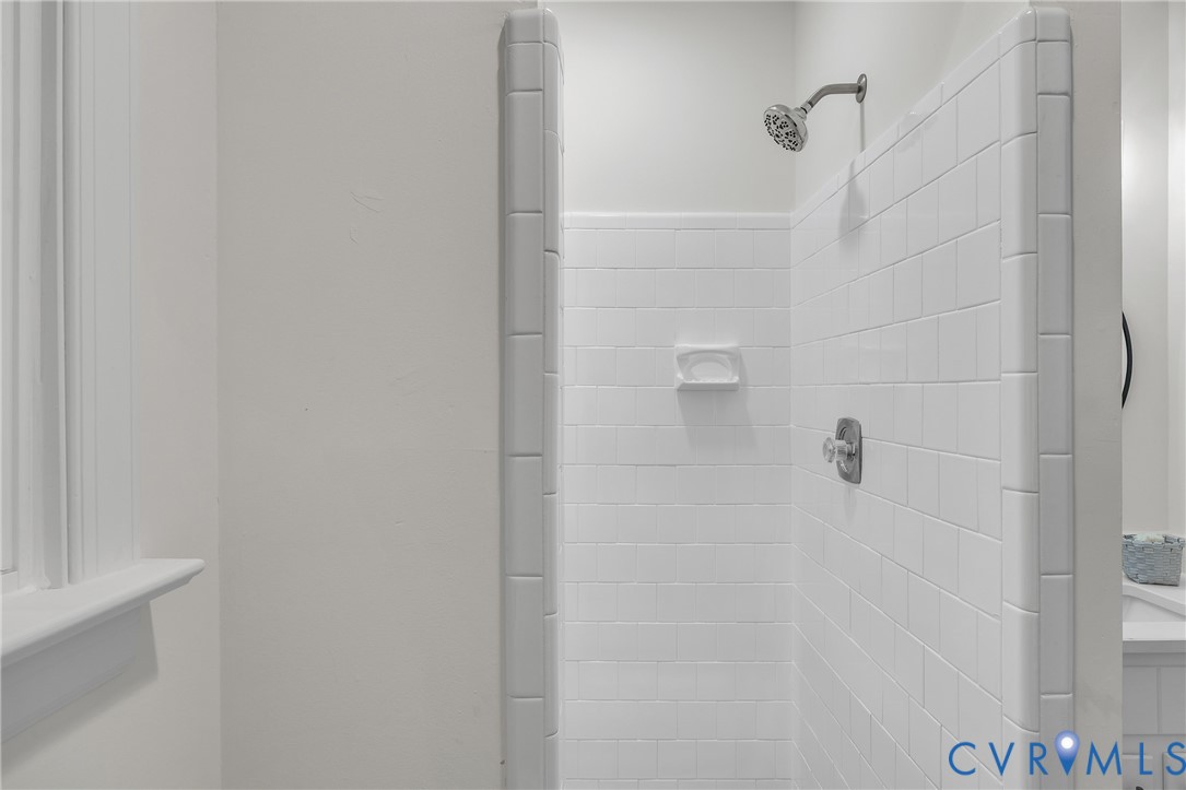 2604 Whispering Oaks Terrace Midlothian, VA 23112 - Photo 21 of 35 Full bathroom with a stall shower