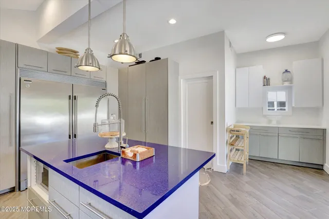 a view of livingroom with washer and dryer