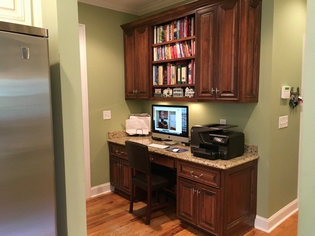 8630 East Hopewell Road Musella, GA 31066 - Photo 10 of 28 a kitchen with a stove a sink and a microwave