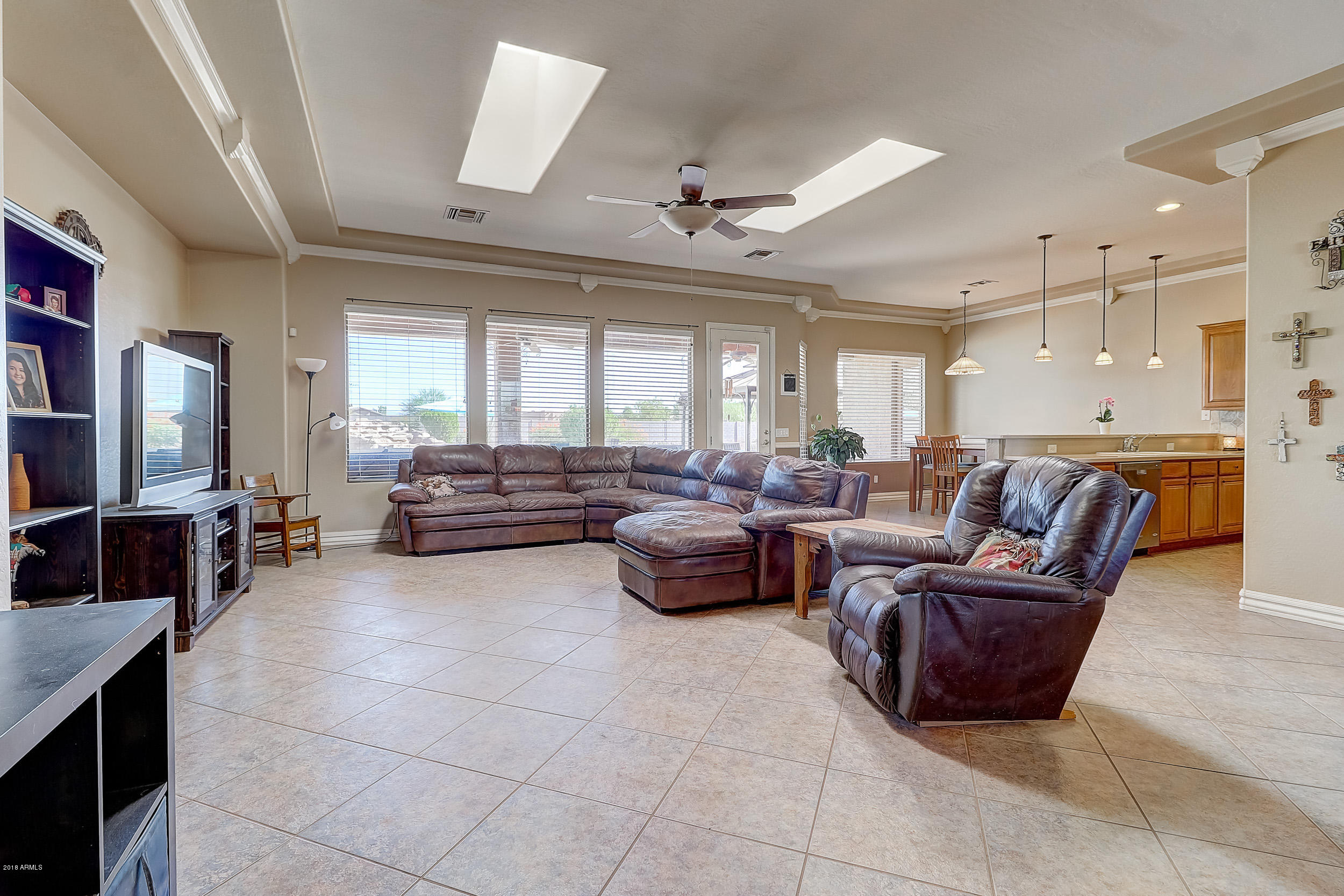 22850 West Sierra Ridge Way Wittmann, AZ 85361 - Photo 6 of 27 Great Room