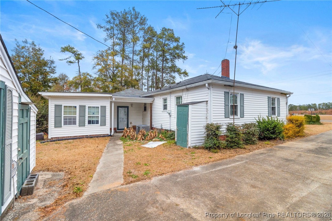 150 Old Vander Road Fayetteville, NC 28312 - Photo 38 of 38 a view of a house with a patio