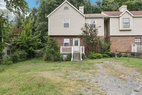 $315,000 | 5133 Hunters Point Lane, Hermitage, TN 37076