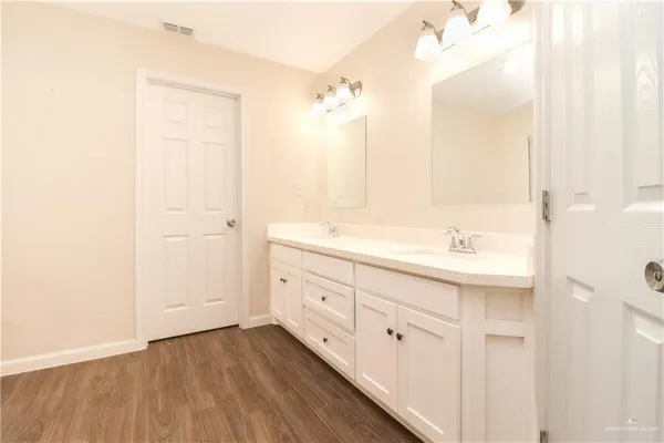 $2,700 | 2101 Providence Avenue, McAllen, TX 78504