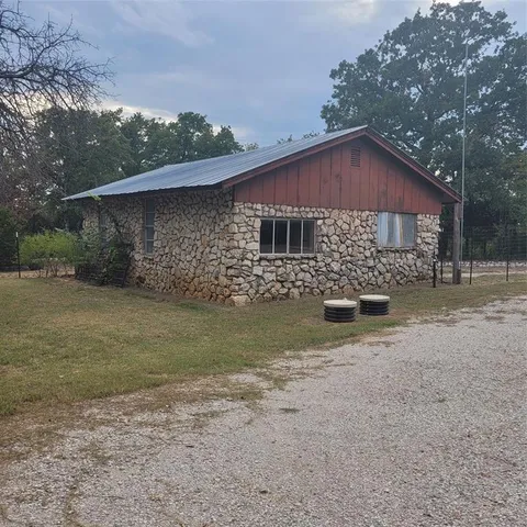 $269,900 | 227 Lanier Road, Forestburg, TX 76239