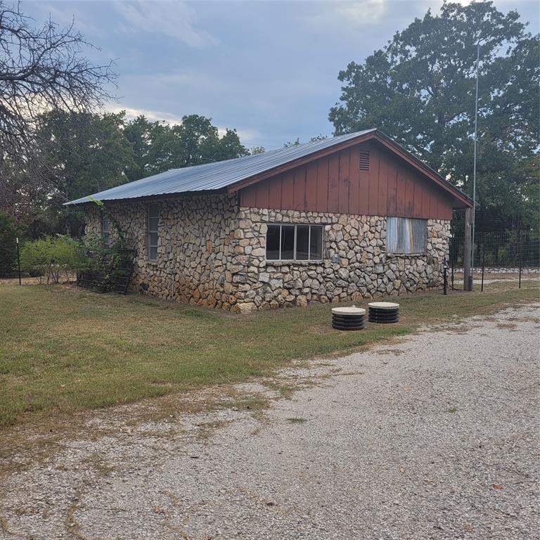 227 Lanier Road Forestburg, TX 76239 - Photo 22 of 33