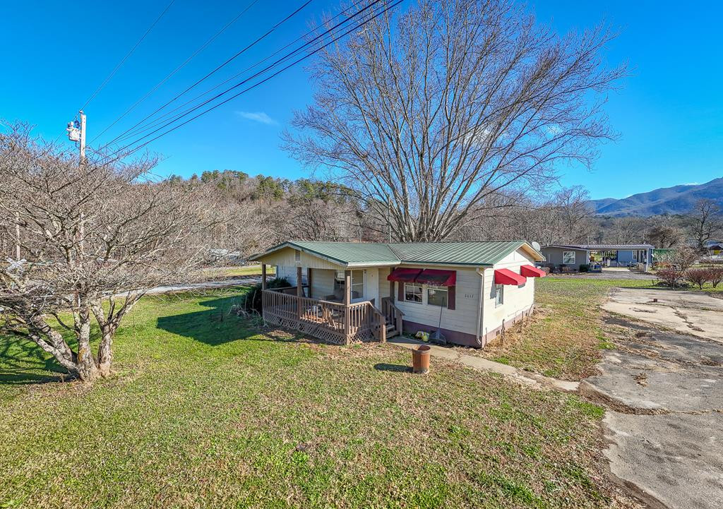 2617 Stewart Road Andrews, NC 28901 - Photo 3 of 29