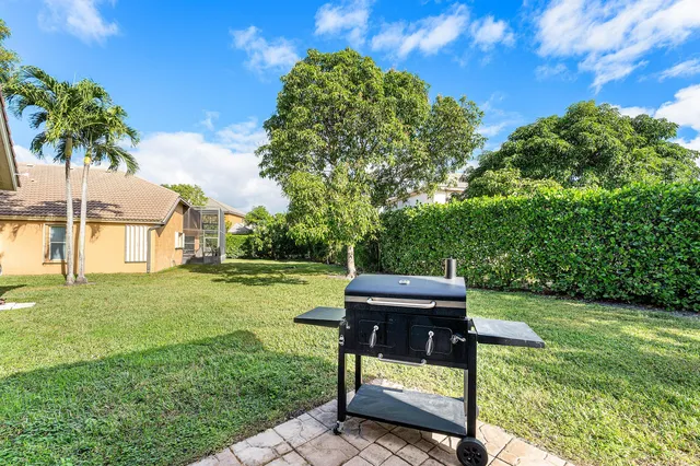 $550,000 | 3766 Victoria Road, West Palm Beach, FL 33411