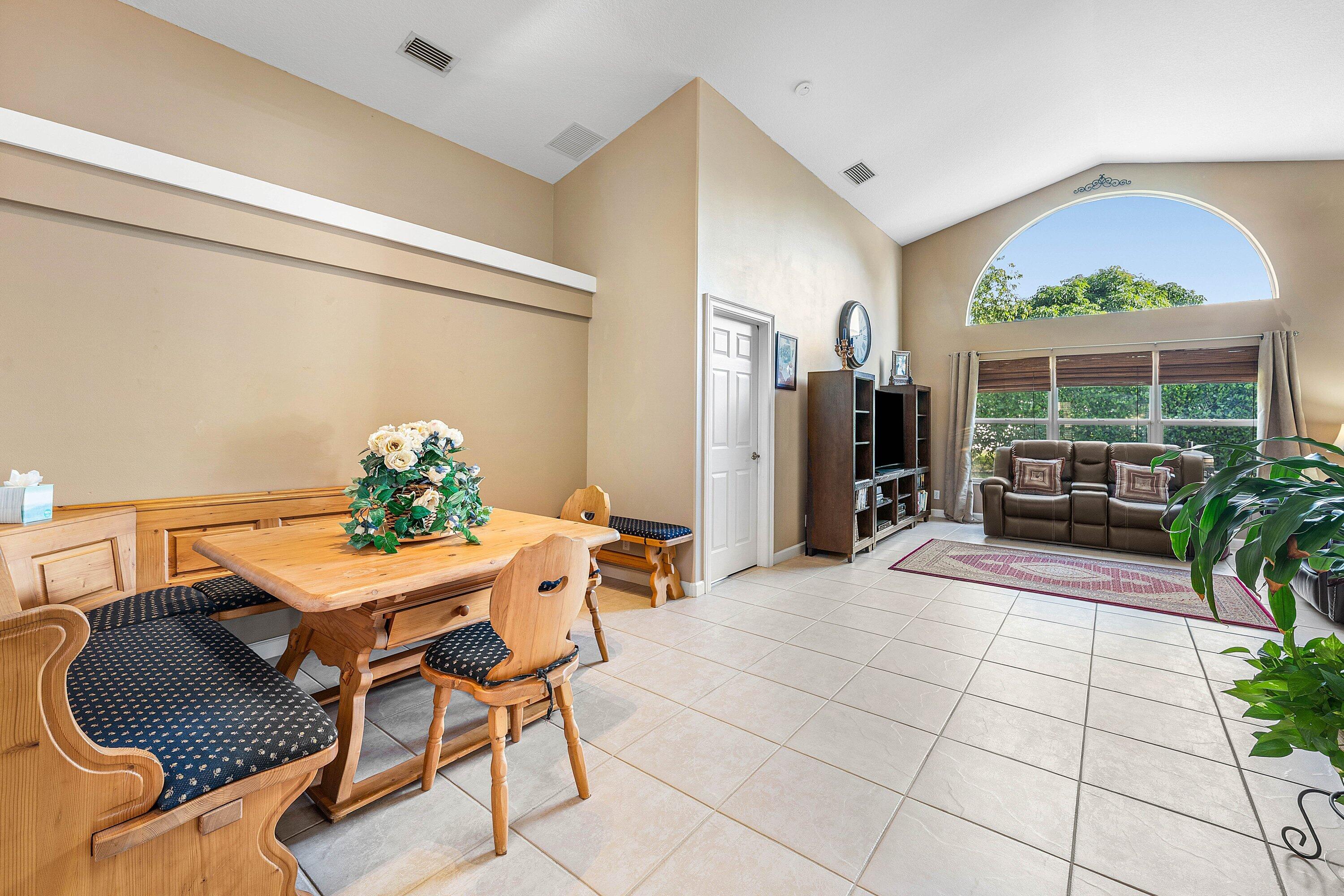 3766 Victoria Road West Palm Beach, FL 33411 - Photo 8 of 46 Dining