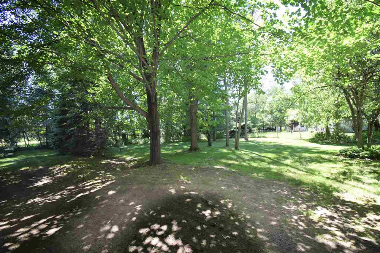 8945 Mercer Road Charlevoix, MI 49720 - Photo 40 of 42 1889249-39.JPG