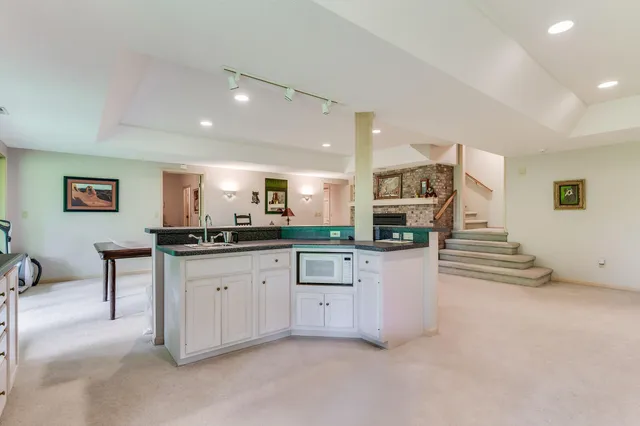 $889,000 | N2015 Stonecrest Road, Shelby, WI 54601