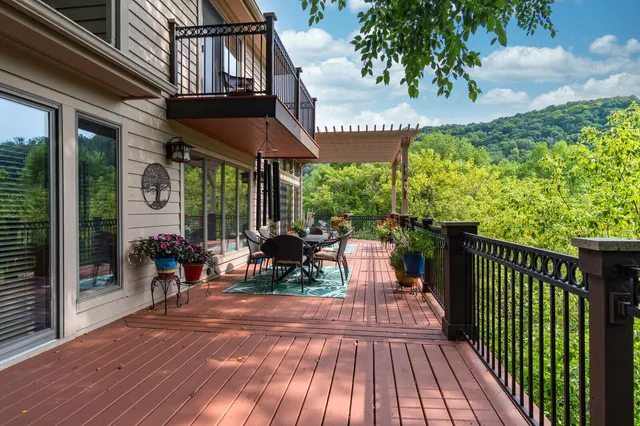 $889,000 | N2015 Stonecrest Road, Shelby, WI 54601