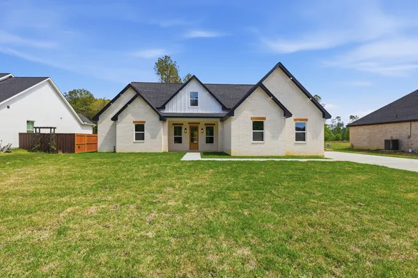 $419,000 | 1258 Spanish Drive, Dayton, TX 77535
