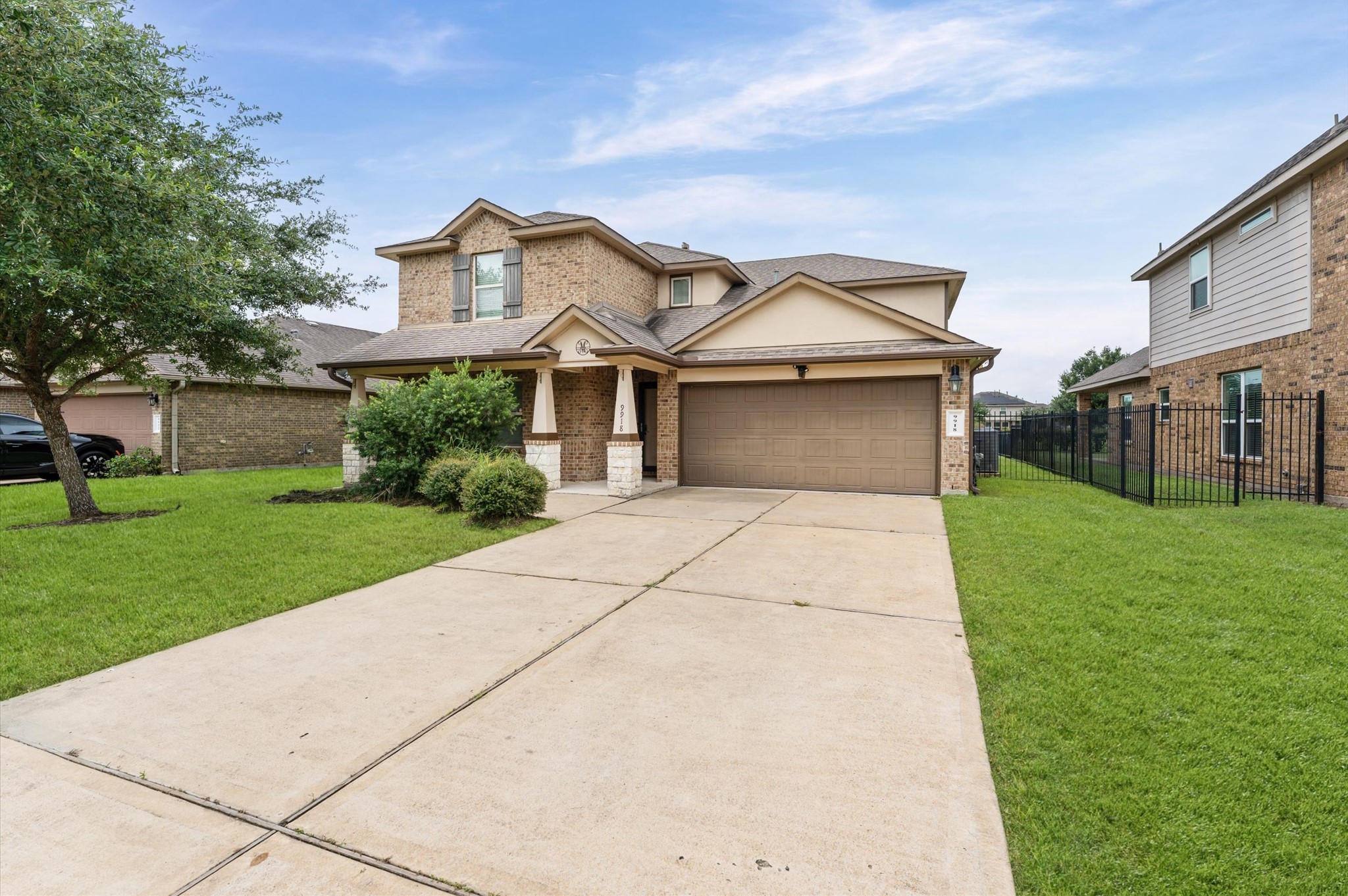 9918 Channel Set Way Rosharon, TX 77583 - Photo 2 of 28