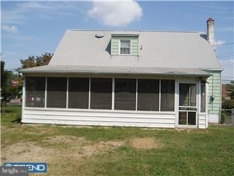 2860 East County Line Road Hatboro, PA 19040 - Photo 12 of 12 Exterior Back