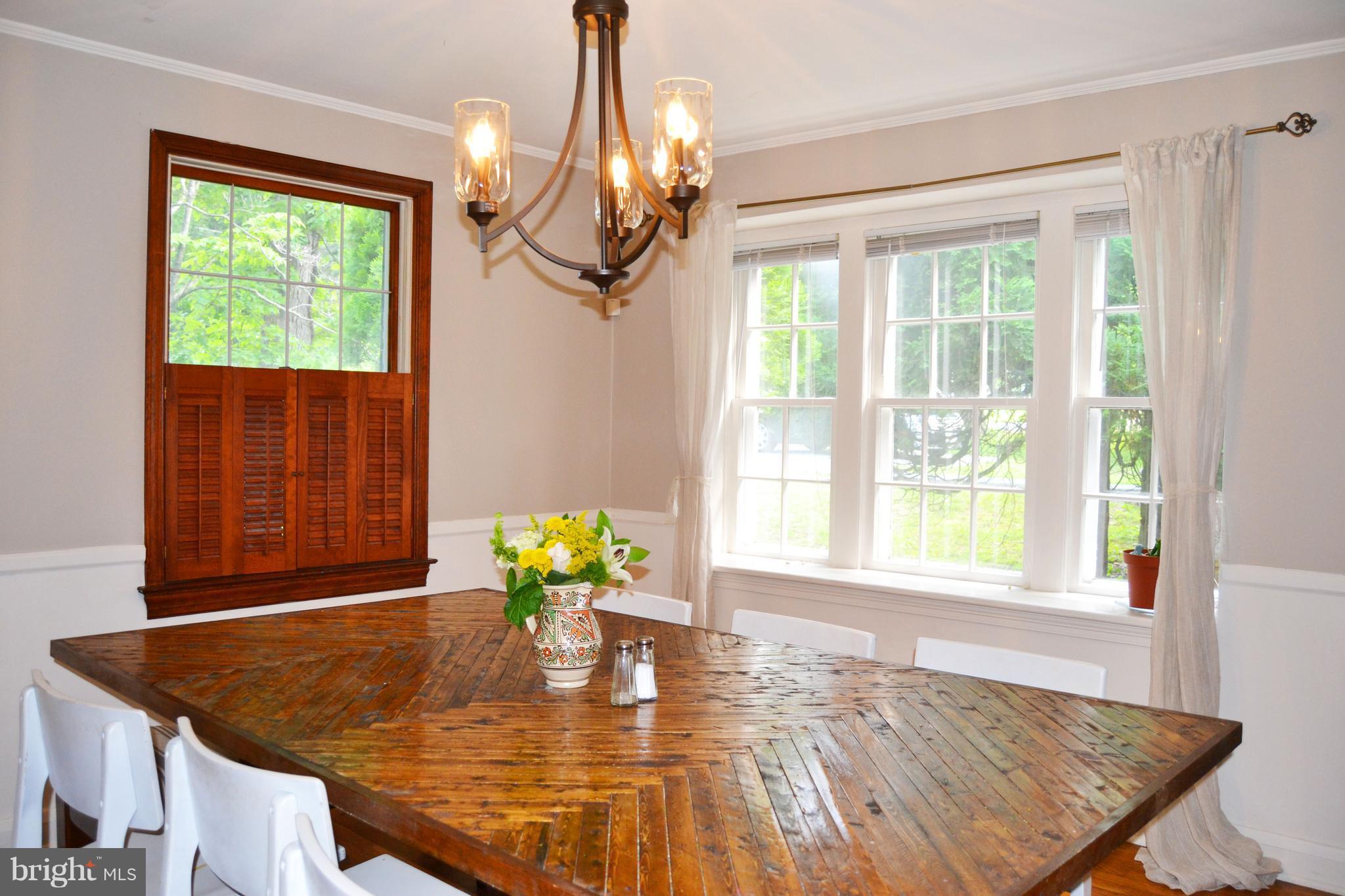 3647 Campfield Road Baltimore, MD 21207 - Photo 12 of 30 Formal Dining Room