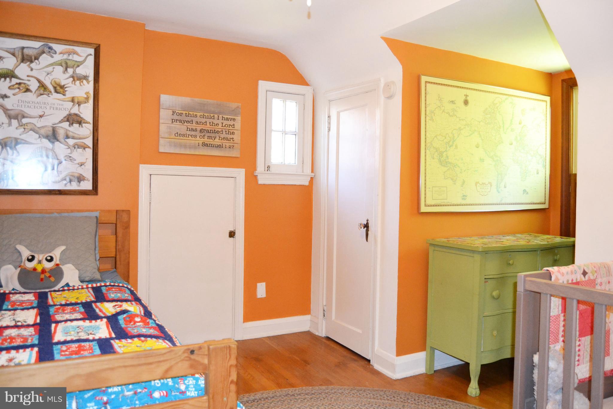 3647 Campfield Road Baltimore, MD 21207 - Photo 21 of 30 Little reading nook