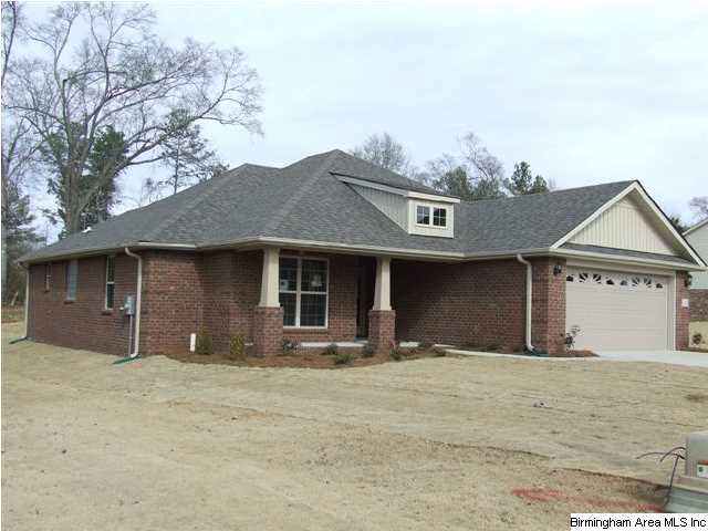 361 Vincent Street Alabaster, AL 35007 - Photo 2 of 26