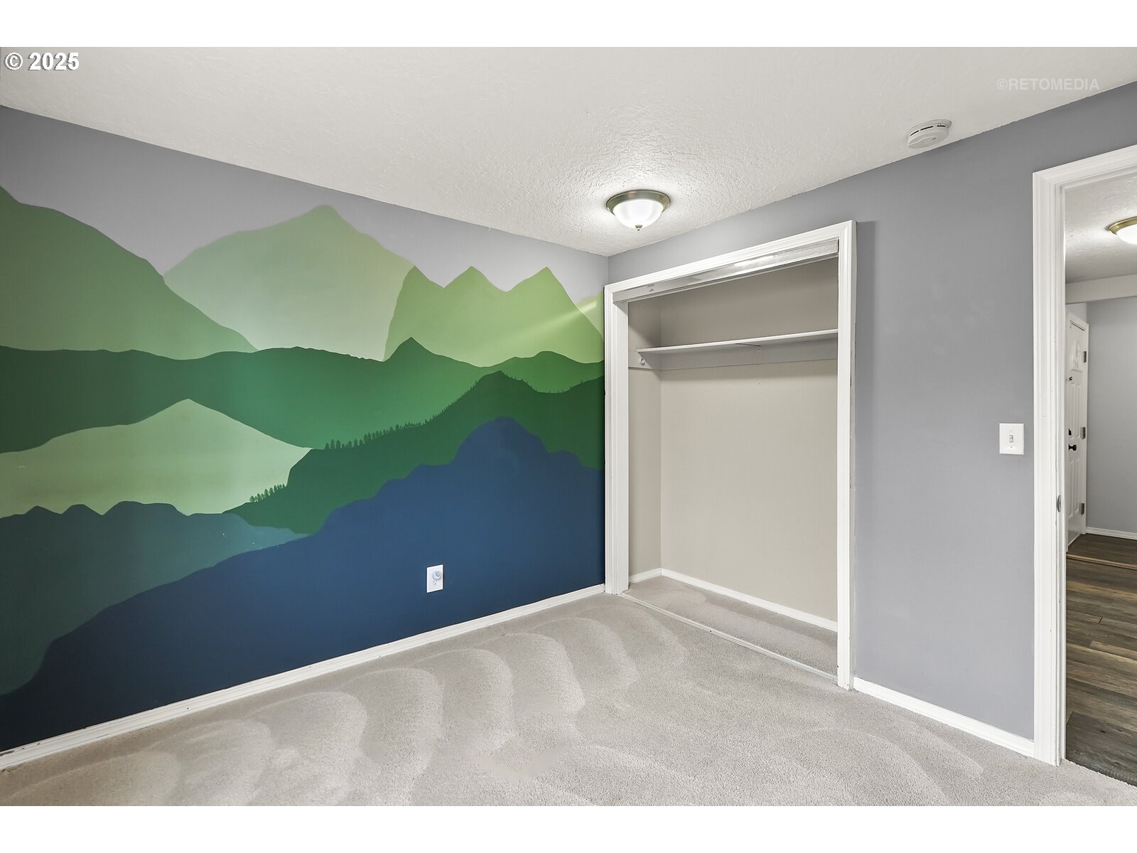 20490 Southwest Frances Street Beaverton, OR 97003 - Photo 23 of 32