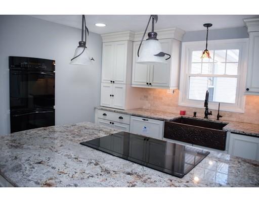 3 Russell Road Wilbraham, MA 01095 - Photo 4 of 16