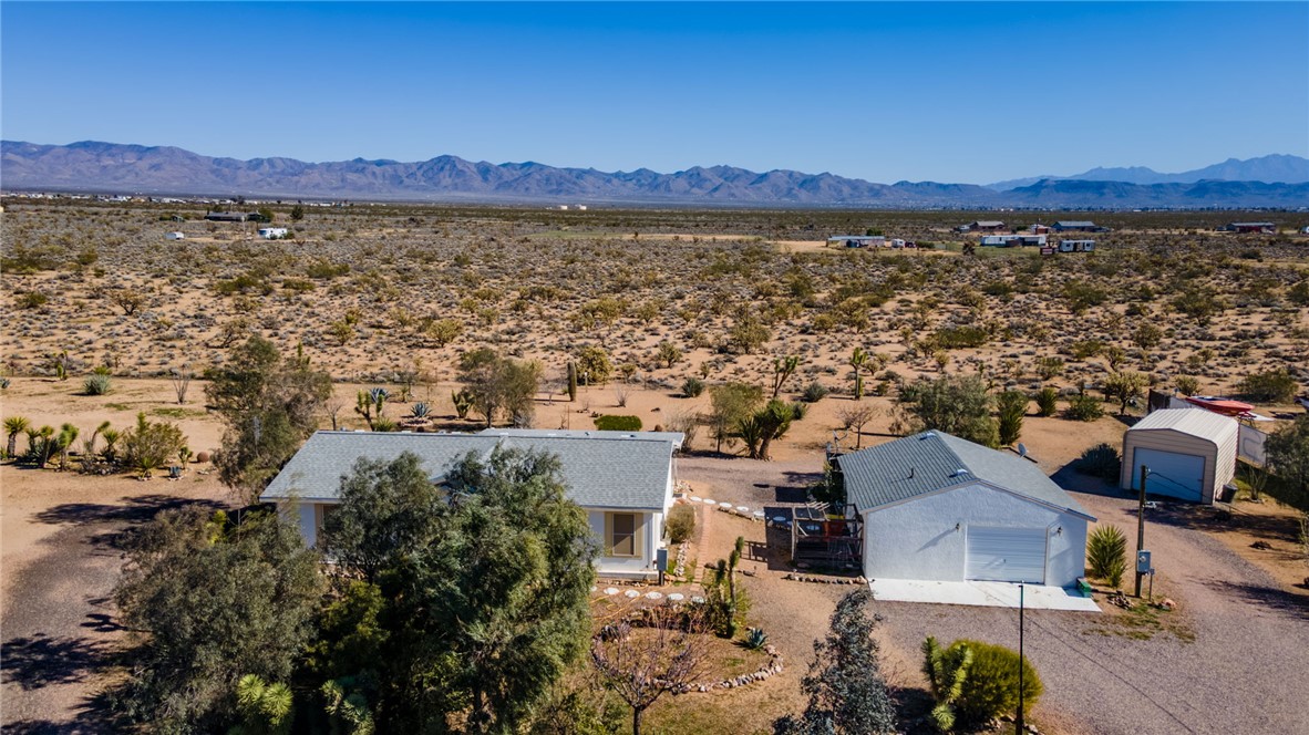4342 Cordes Road Golden Valley, AZ 86413 - Photo 12 of 39 a view of lake and city