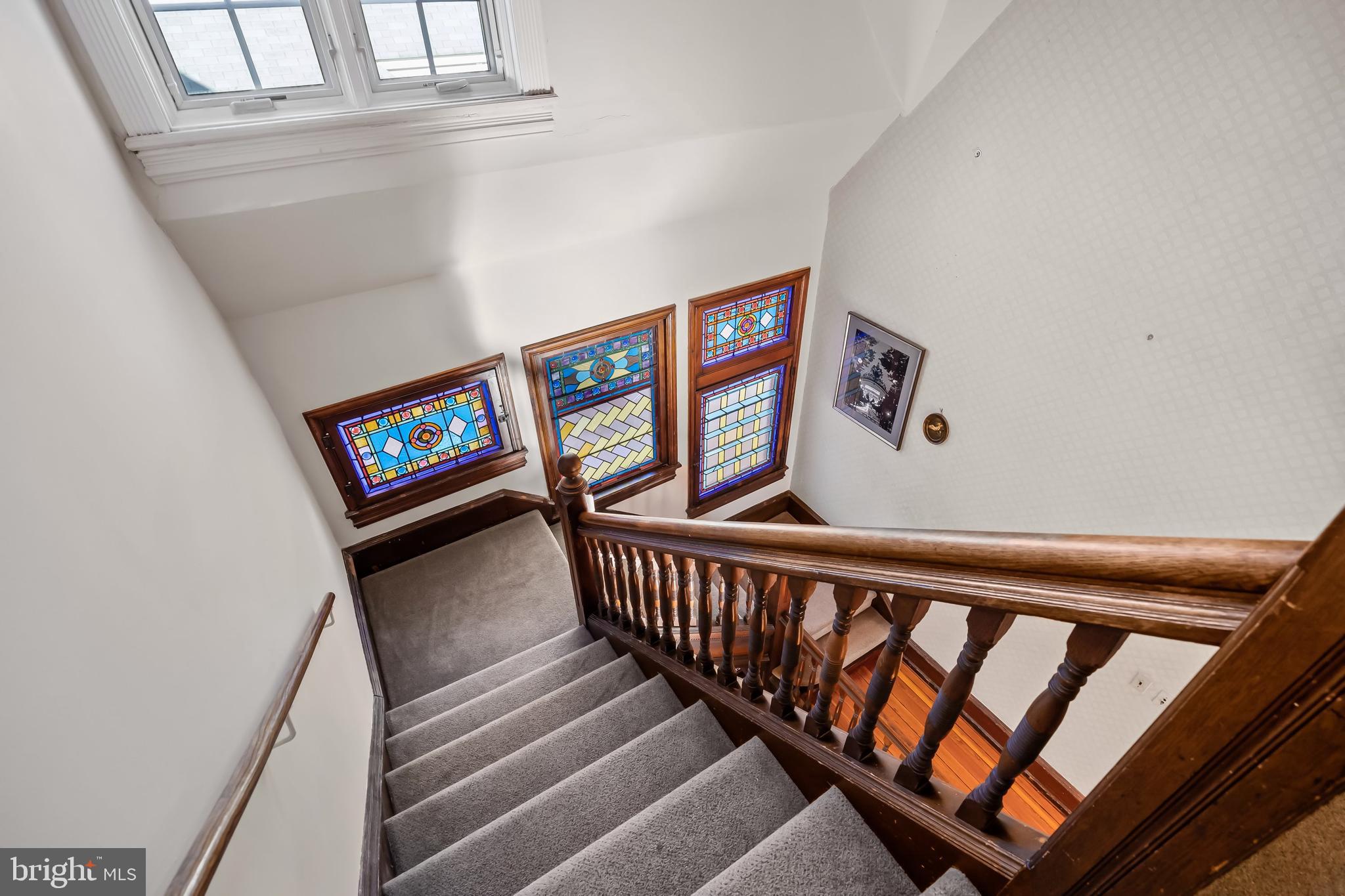 207 Main Street Riverton, NJ 08077 - Photo 37 of 52 Staircase