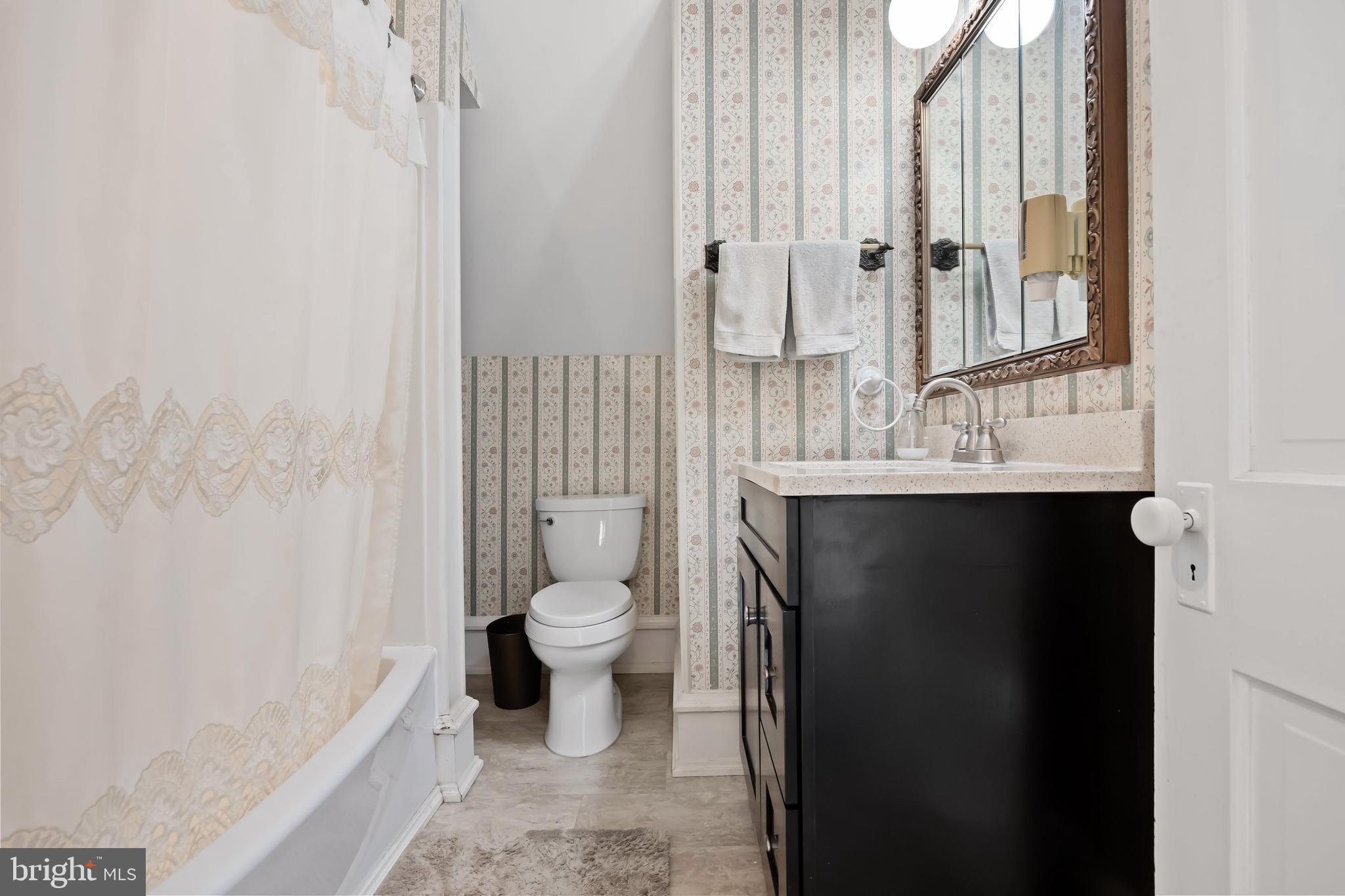 207 Main Street Riverton, NJ 08077 - Photo 42 of 52 Bathroom on Third Level