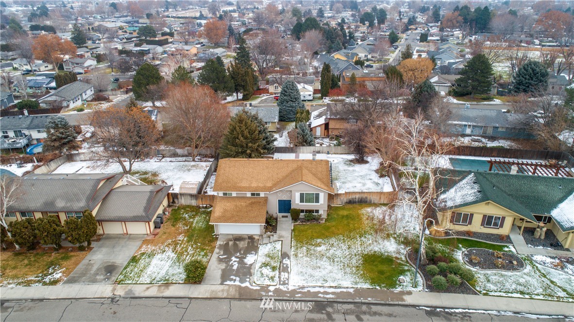 1725 South Jean Street Kennewick, WA 99337 - Photo 8 of 26