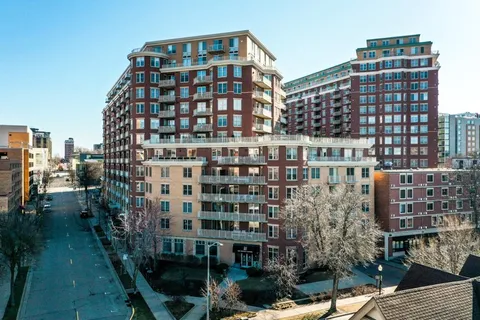 $250,000 | 333 West Mifflin Street, Unit 4100, Madison, WI 53703